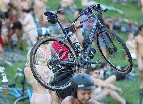 Best (un)Dressed at the 2019 World Naked Bike Ride Portland